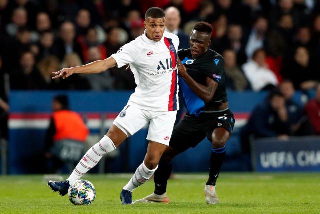 本赛季热刺与曼联曼城交手3次，库卢1人独造4球