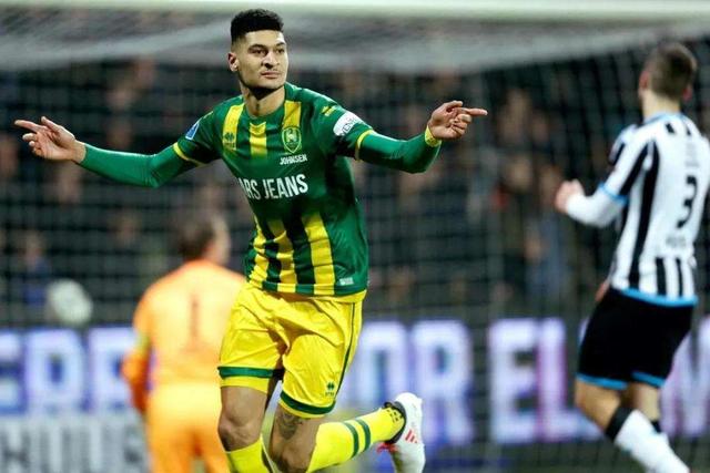 王哲林伤愈回归已恢复训练 明晚复出对战同曦