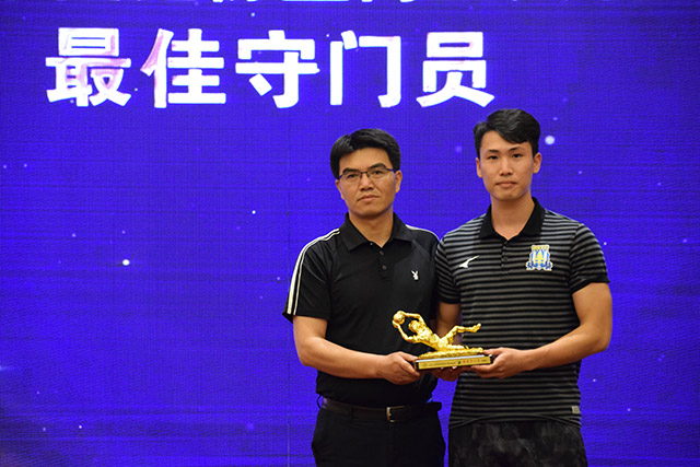 马德里双雄欧冠晋级再迎德比!数据:皇马望破咒